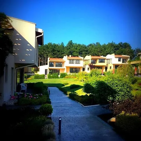 Nelly's House Case de vacanță Arapya